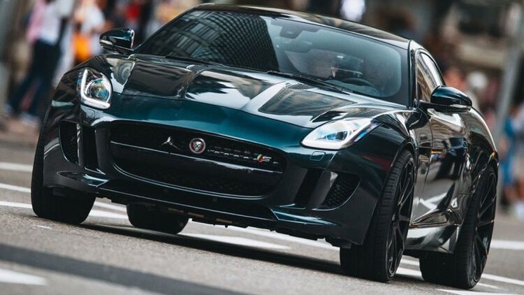 《速度与激情8》里的纽约撞车戏怎么拍出来的?