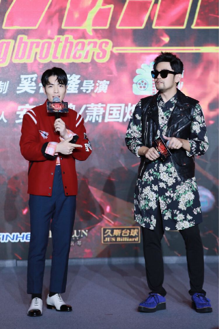 周杰伦携手萧敬腾打造首部华语乒乓喜剧电影