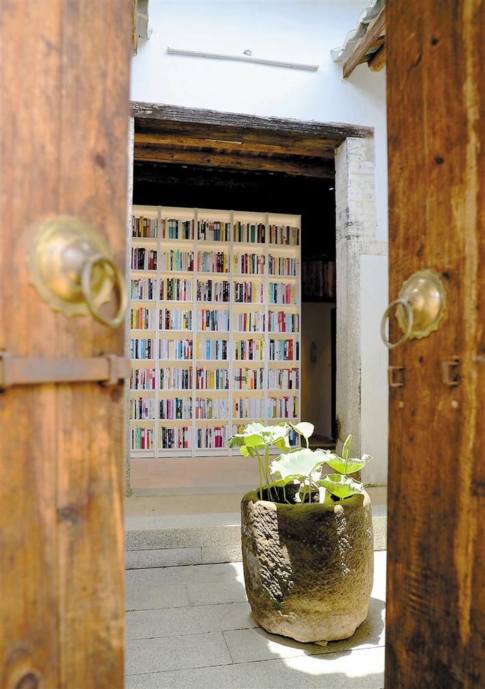 漫步夕阳下沉醉古宅中,坪山文物建筑焕发新魅力