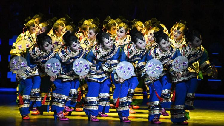 舞剧《一把酸枣》凄美爱情舞出晋商生活历史画卷