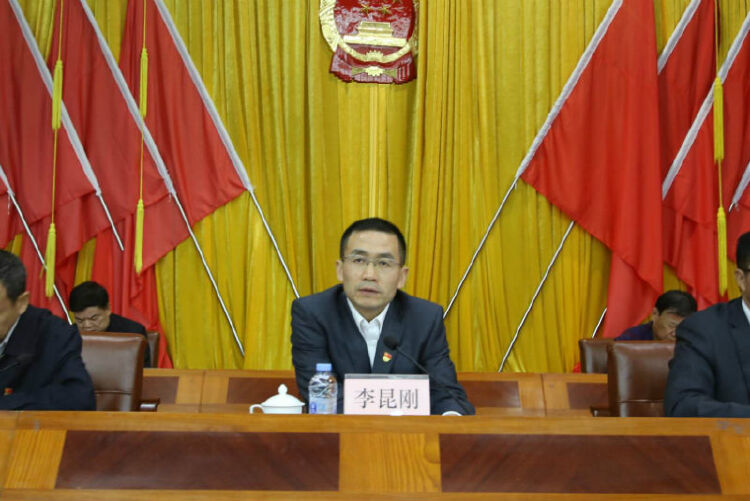 如何规划建设好布吉新城这一目标,布吉街道党工委书记李昆刚从"有梦想