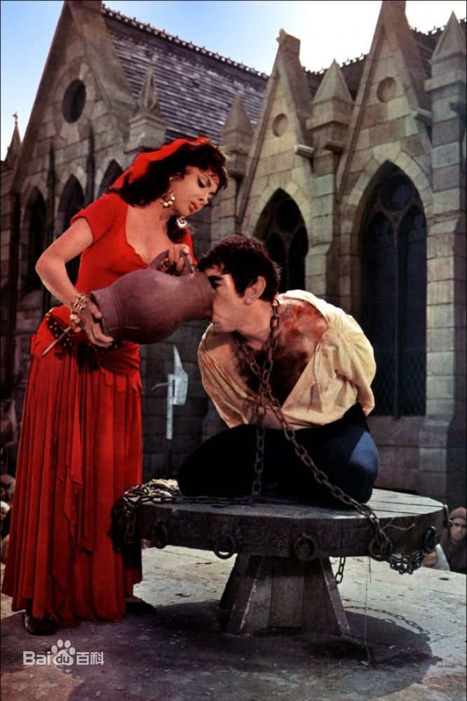 光影中重温"巴黎圣母院"之美,卡西莫多堪称影史经典形象