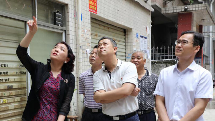 4星酒店_中端酒店\"狼来了\" 经济型酒店与狼共舞 迈点网_上海 四星级 酒店 与 快捷酒店 那个含金量高