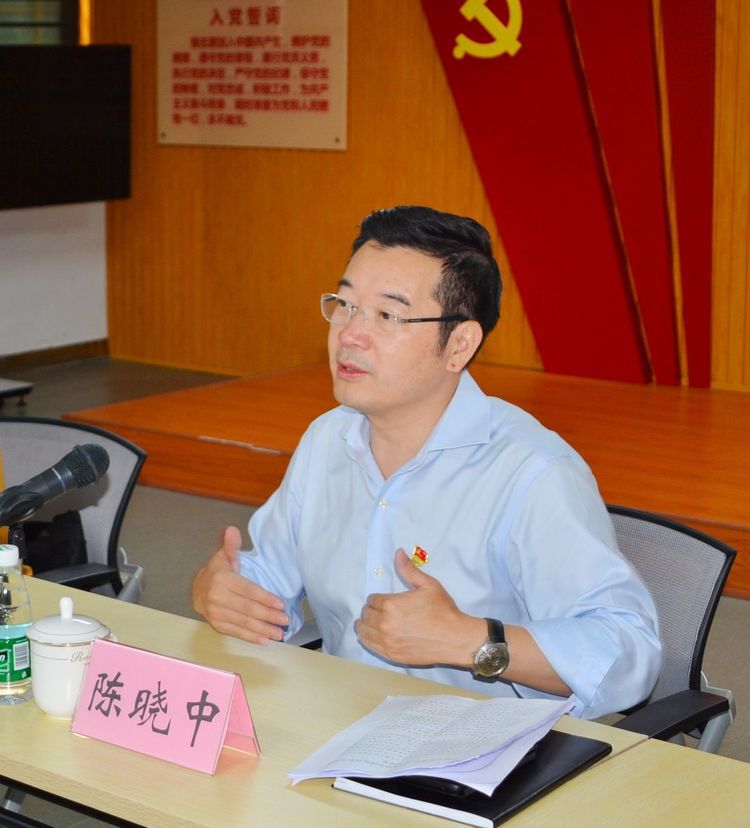 读创--树理想,勤奋斗!华强北青年与街道党工委畅谈"知心话"