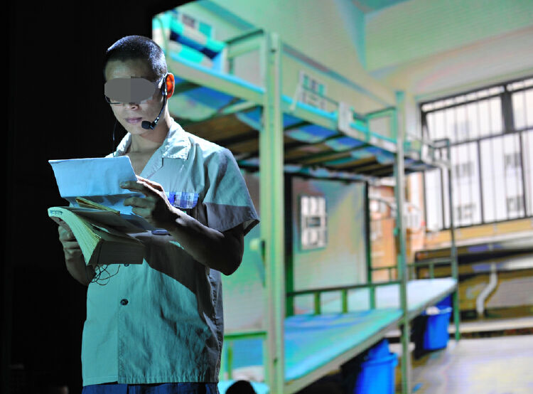 深圳监狱服刑人员舞台剧信完成首演