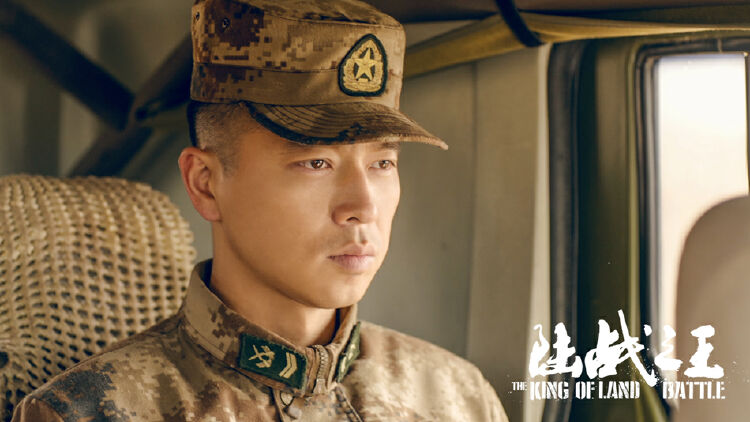 但在《陆战之王》中,作为新兵蛋子们的班长,牛努力的"班长初体验"却是