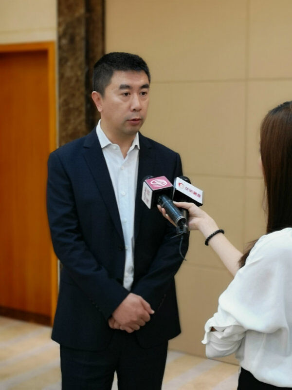 龙岗区区长代金涛以三个好环境推动高质量发展