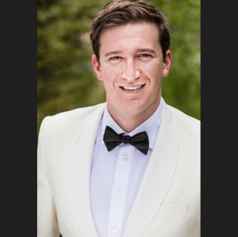 埃尔文·理查德△大提琴:马修·扎尔金德△低音提琴:奈特·法灵顿