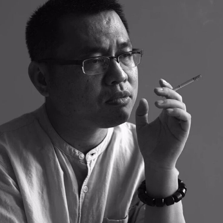 深圳作家王国华散文《花园城市的芬芳》10日由《人民日报》刊发