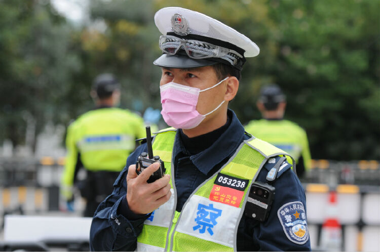 复工复产在即 深圳交警采取十项便民交通管理措施