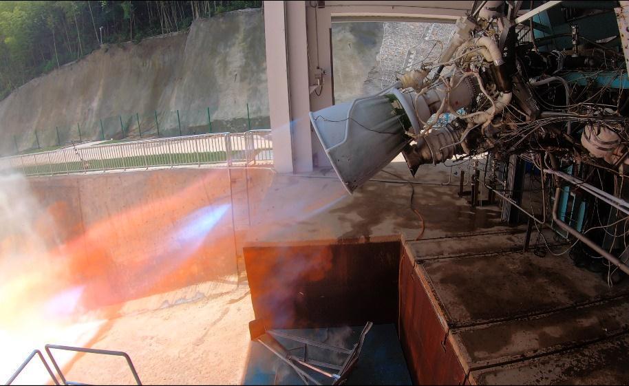 80吨液氧甲烷发动机匹配验证成功,顺利完成第三次摇摆试车点火试验