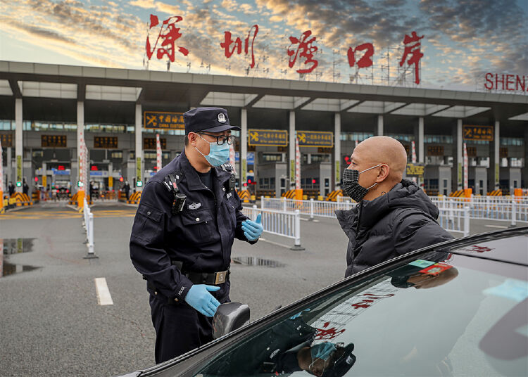 深圳湾边检站13年查验旅客超4亿人次