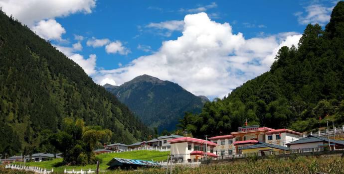 西藏察隅旅游资源探秘第二站下察隅嘎腰村