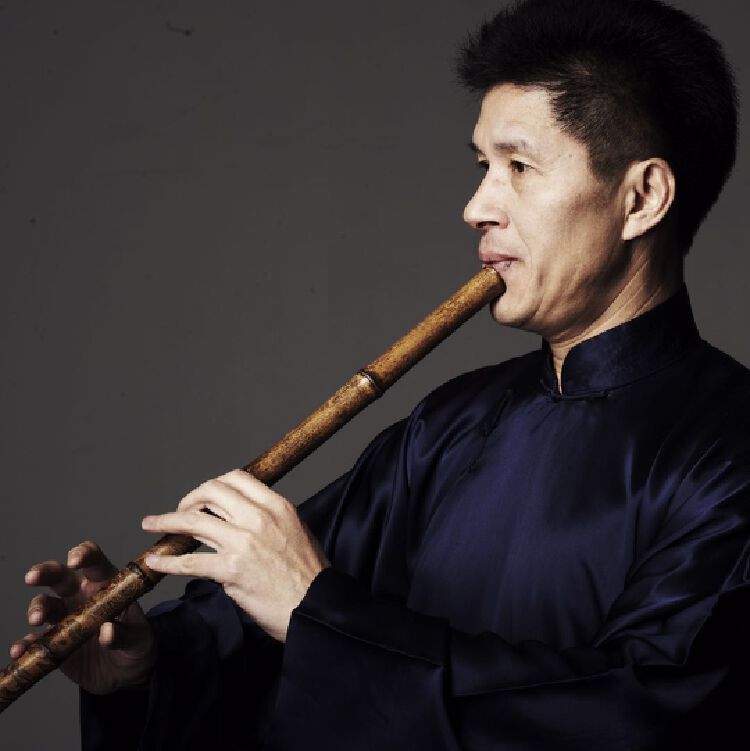 从艺20年,这位古典吉他先锋终于如愿发行中国作品专辑