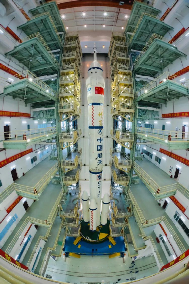 读创 神舟十二号升空 创下五个 中国首次