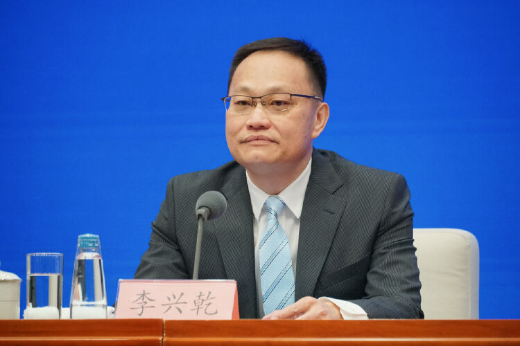 对此,商务部对外贸易司司长李兴乾表示,总的来看,在去年6.