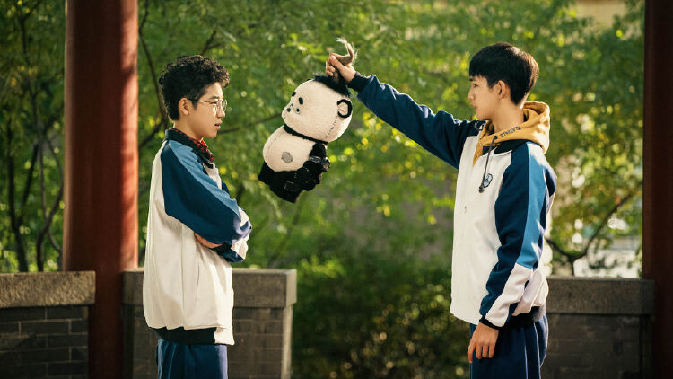 儿子荣梓杉怎么摆脱老爸黄渤的"魔掌"?要靠"莫扎特"保护_读创客户端