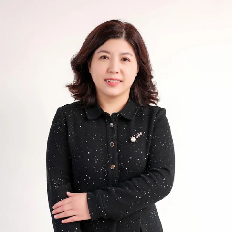 刘丽娜"严而不苛,爱而有格"是于佳鑫老师教育理念的最好总结.