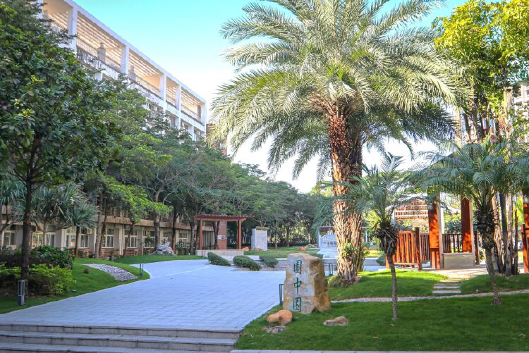 五"心"深圳市第二高级中学,期待你的到来!_读创客户端